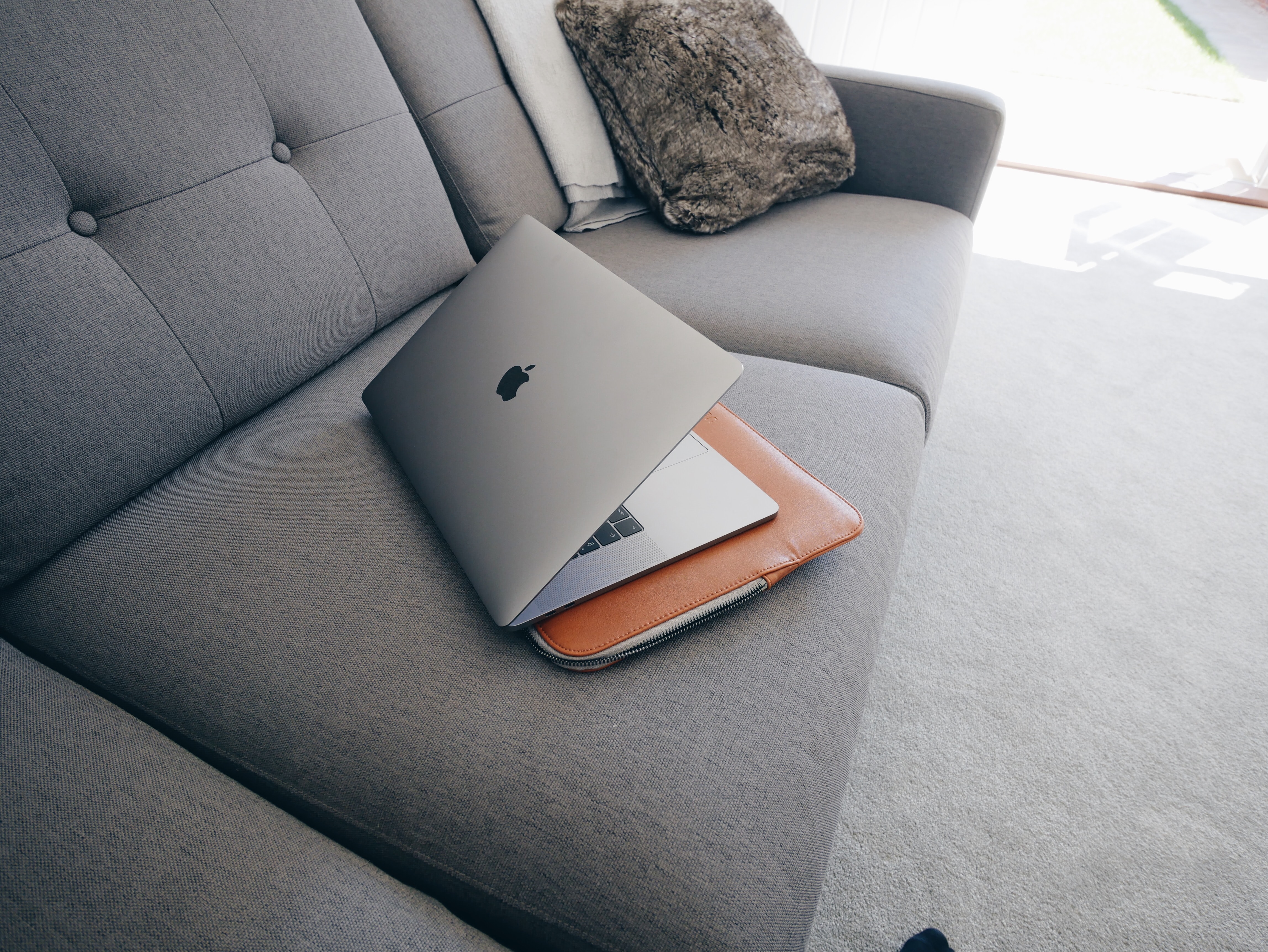 How to Work Remotely (and Still Be Productive) 